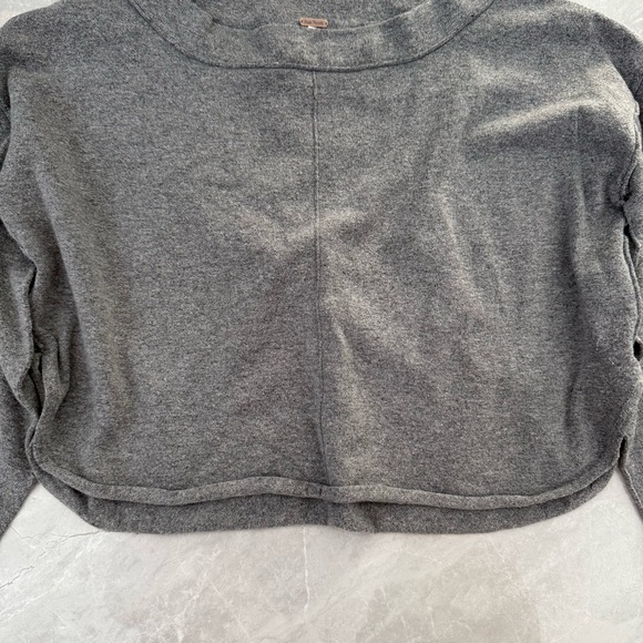 Women’s Free People Jamie Oversized Off The Shoulder Sweater Wool Blend Medium - Picture 4 of 14